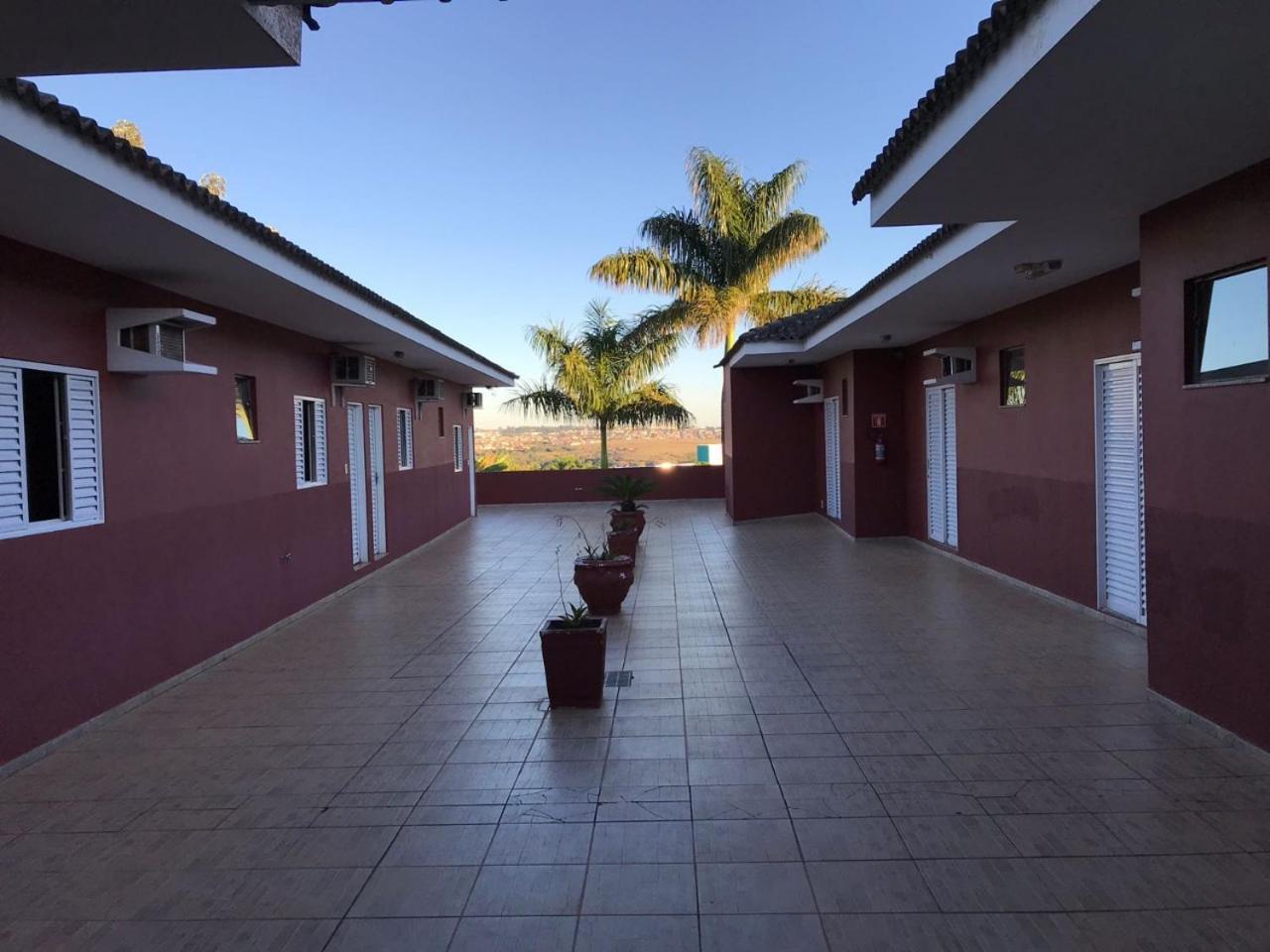 Hotel Aeroporto Marília Eksteriør billede